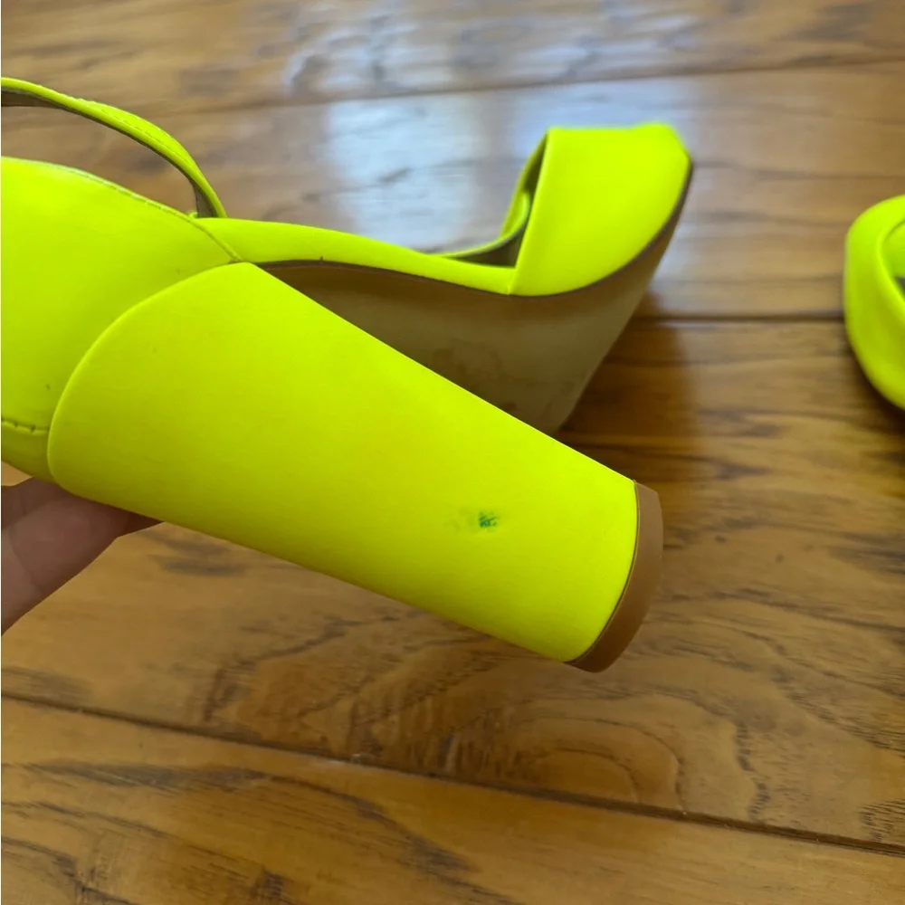 ZARA Neon Yellow T-Strap Block Heel Sandals 6.5 Lime Green Fluo Bright Party Pop - Picture 13 of 14